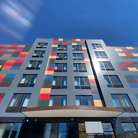 Super 8 By Wyndham Brooklyn Williamsburg Nova York Exterior foto